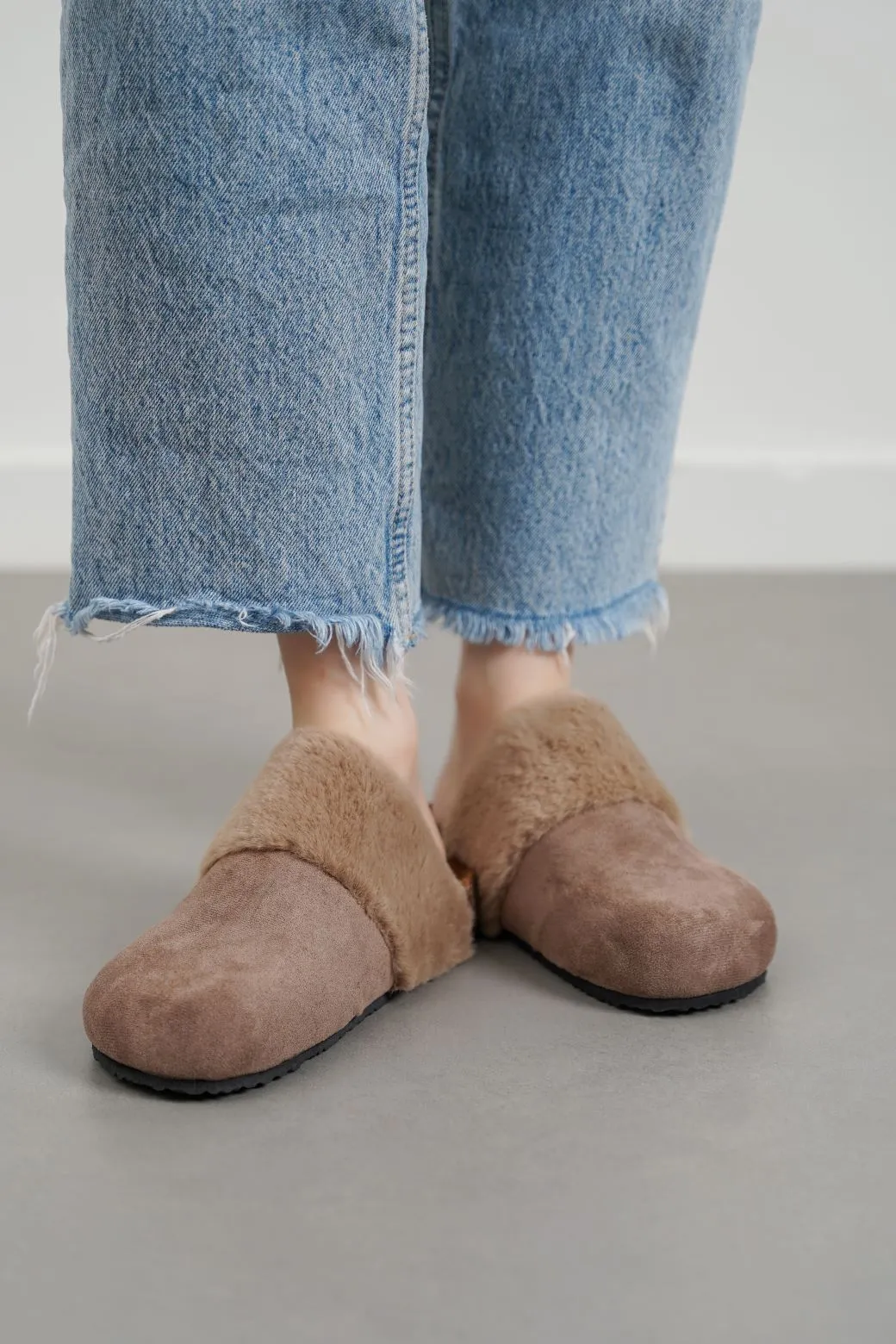 hikers - specific features COSY FUR SLIPPERS
