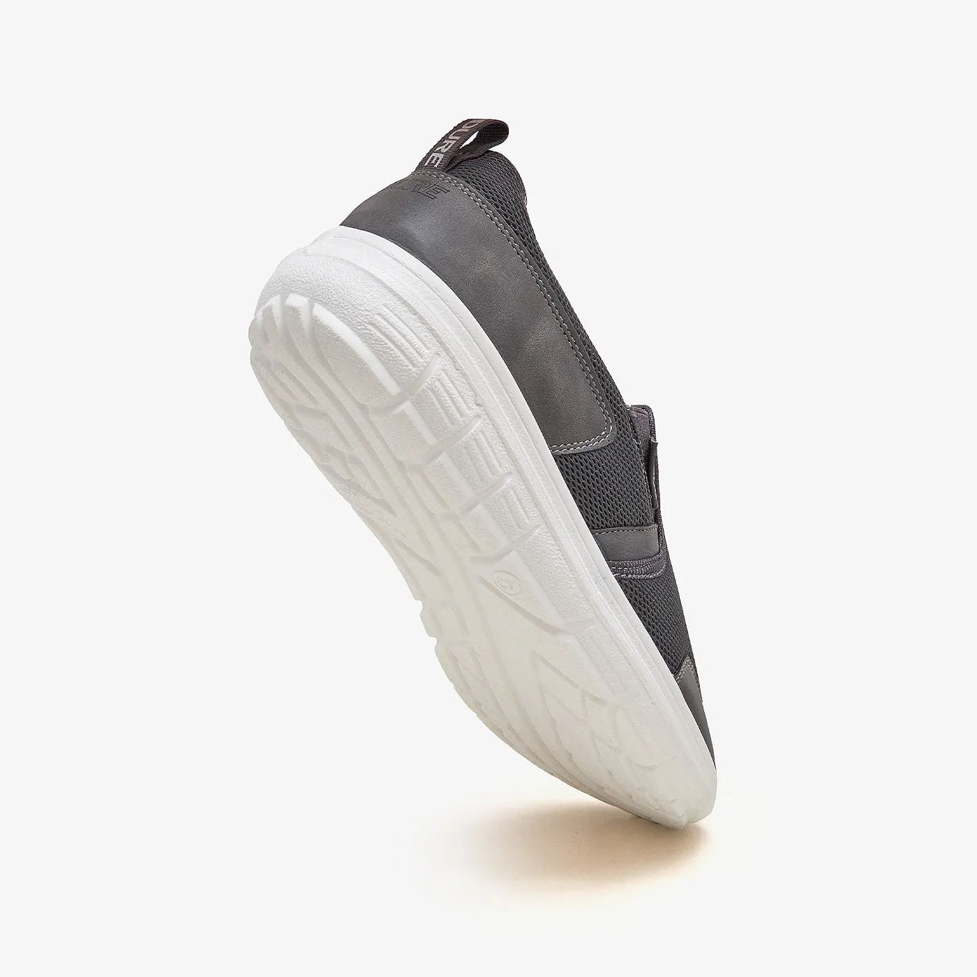 Men's Cloud Comfort Slip-Ons Airflow Enhanced Tongue Padded collar design