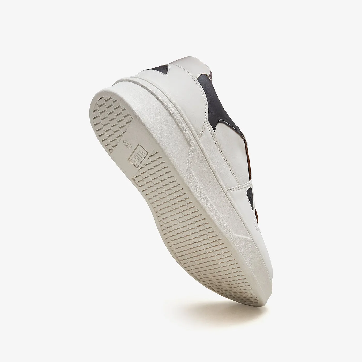 Men's Panelled Lace-Up Sneakers Unique grip