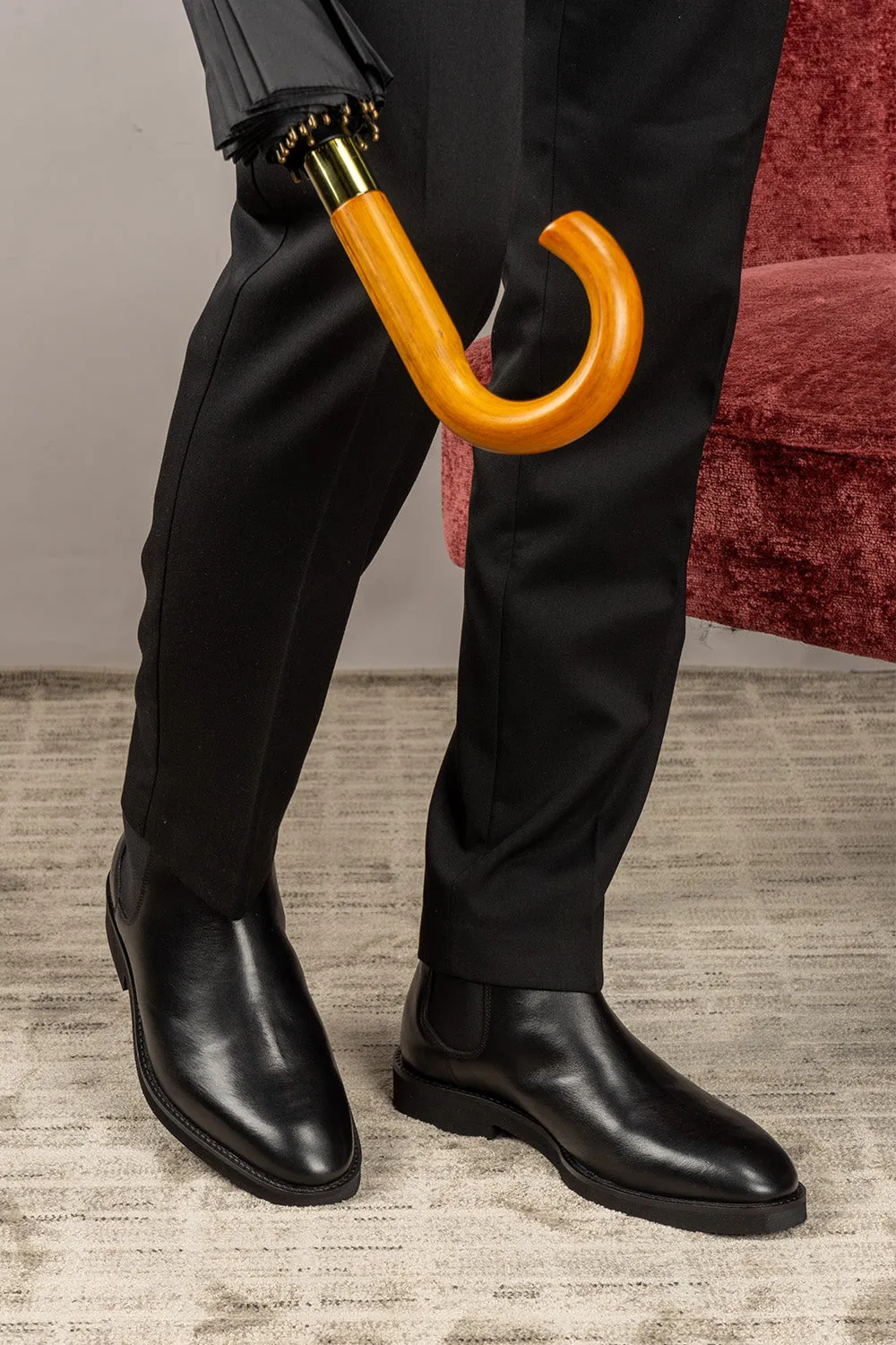 Daily Commuter Sleek Outline Michael Black