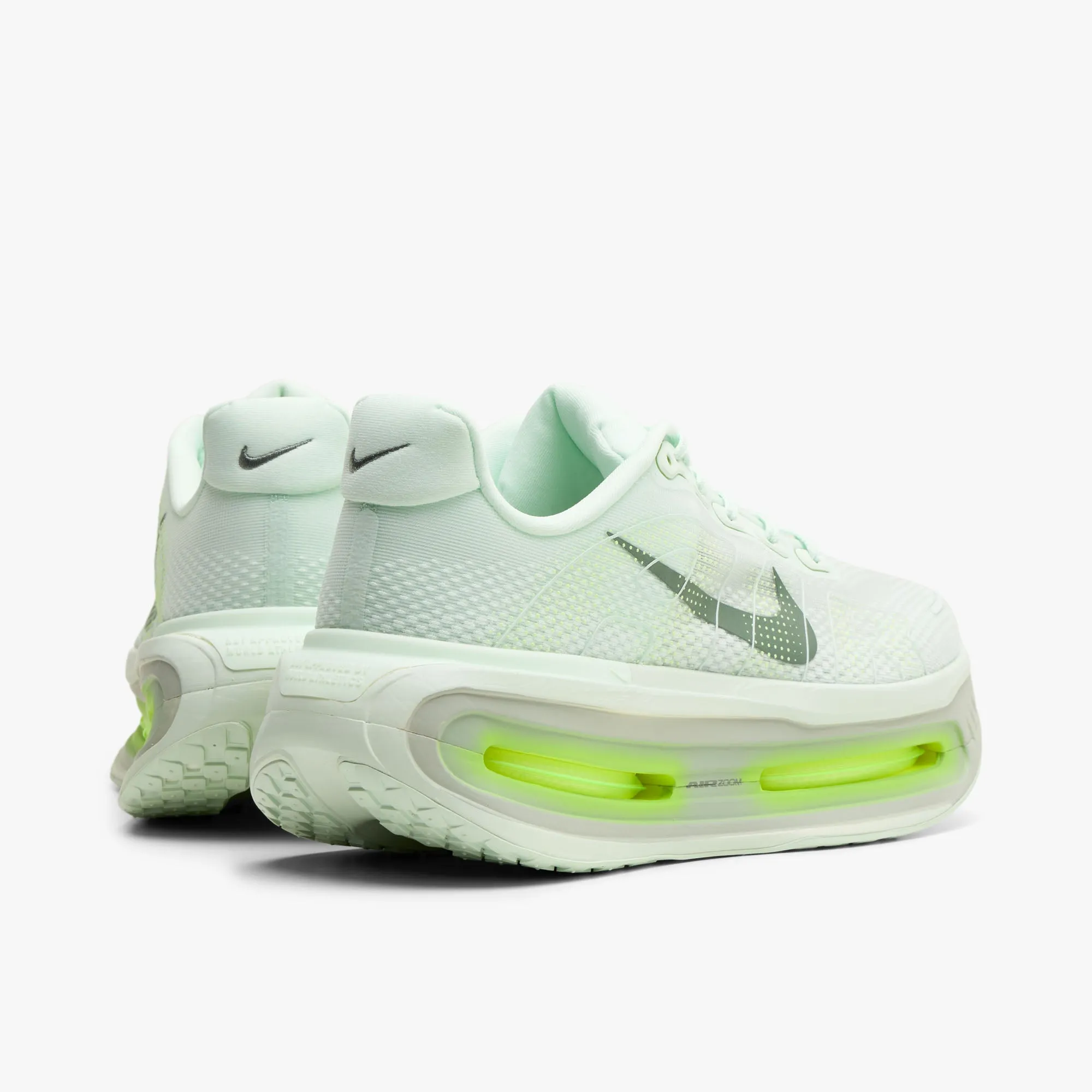 Nike Vomero Premium Barely Green / Clay Green - Barely Volt Exclusive breathability Natural Step