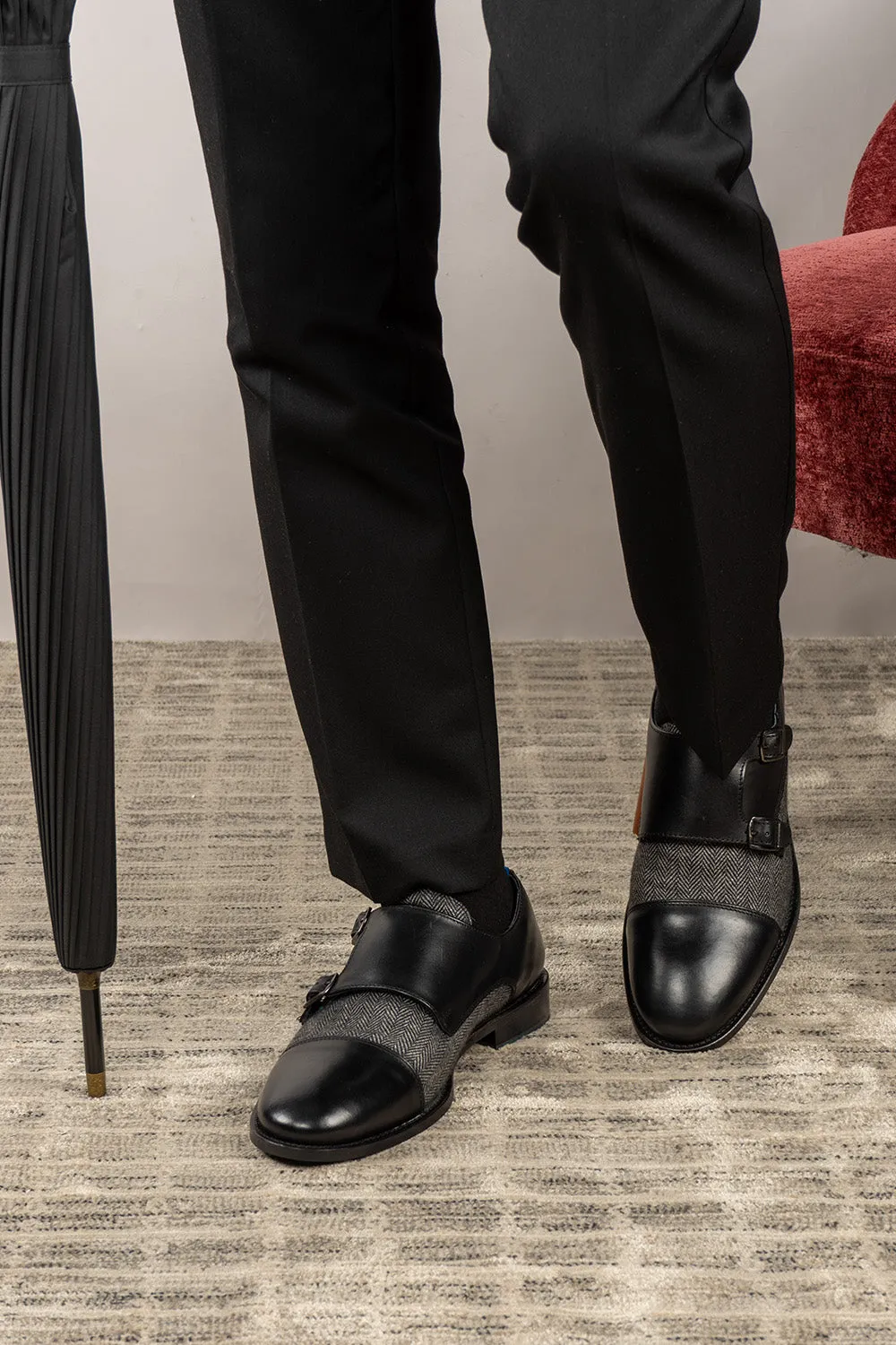 Oscar Black Work Routine Quiet Design