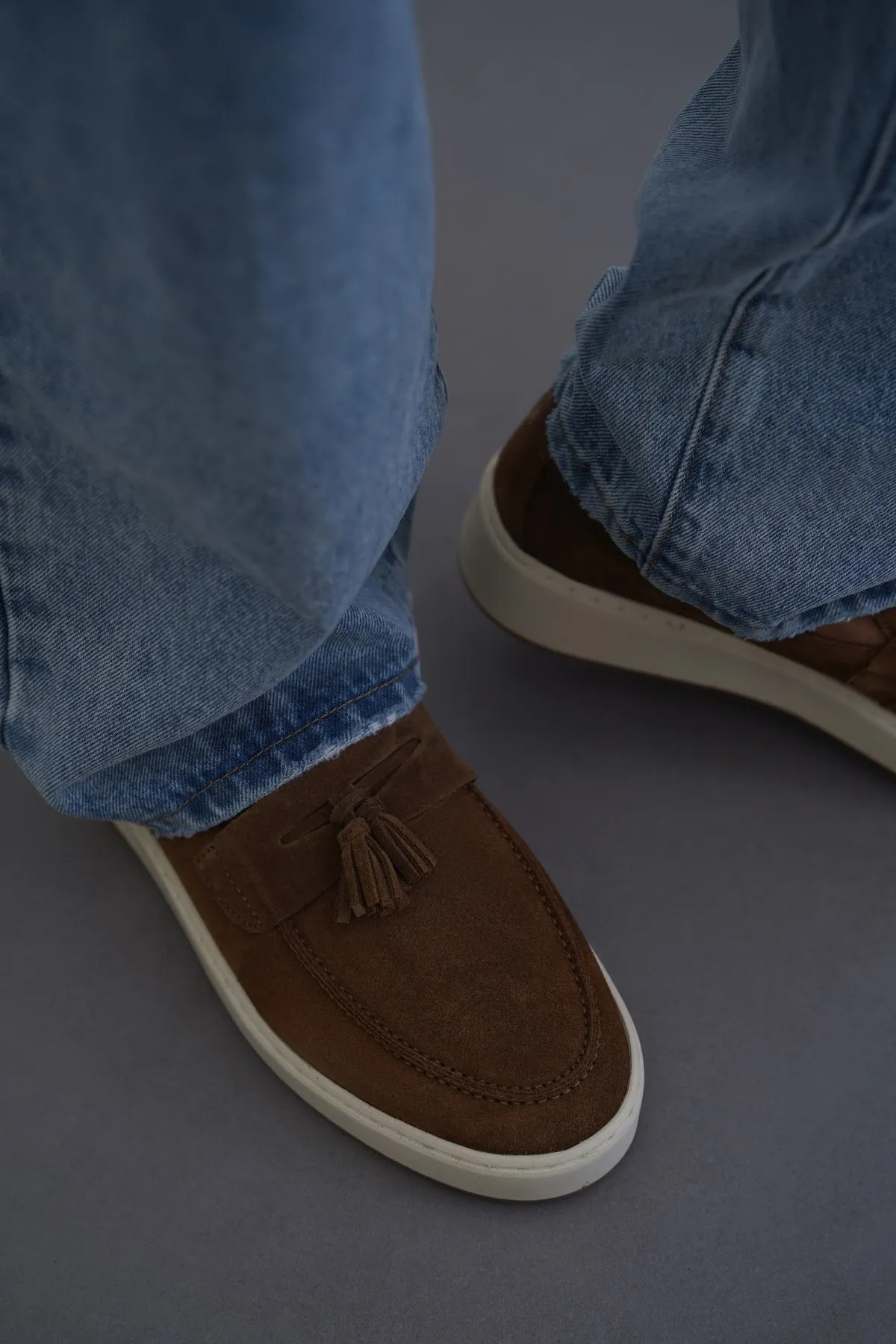 SUEDE LEATHER TASSEL LOAFERS soccer players' traction Padded Ankle Support