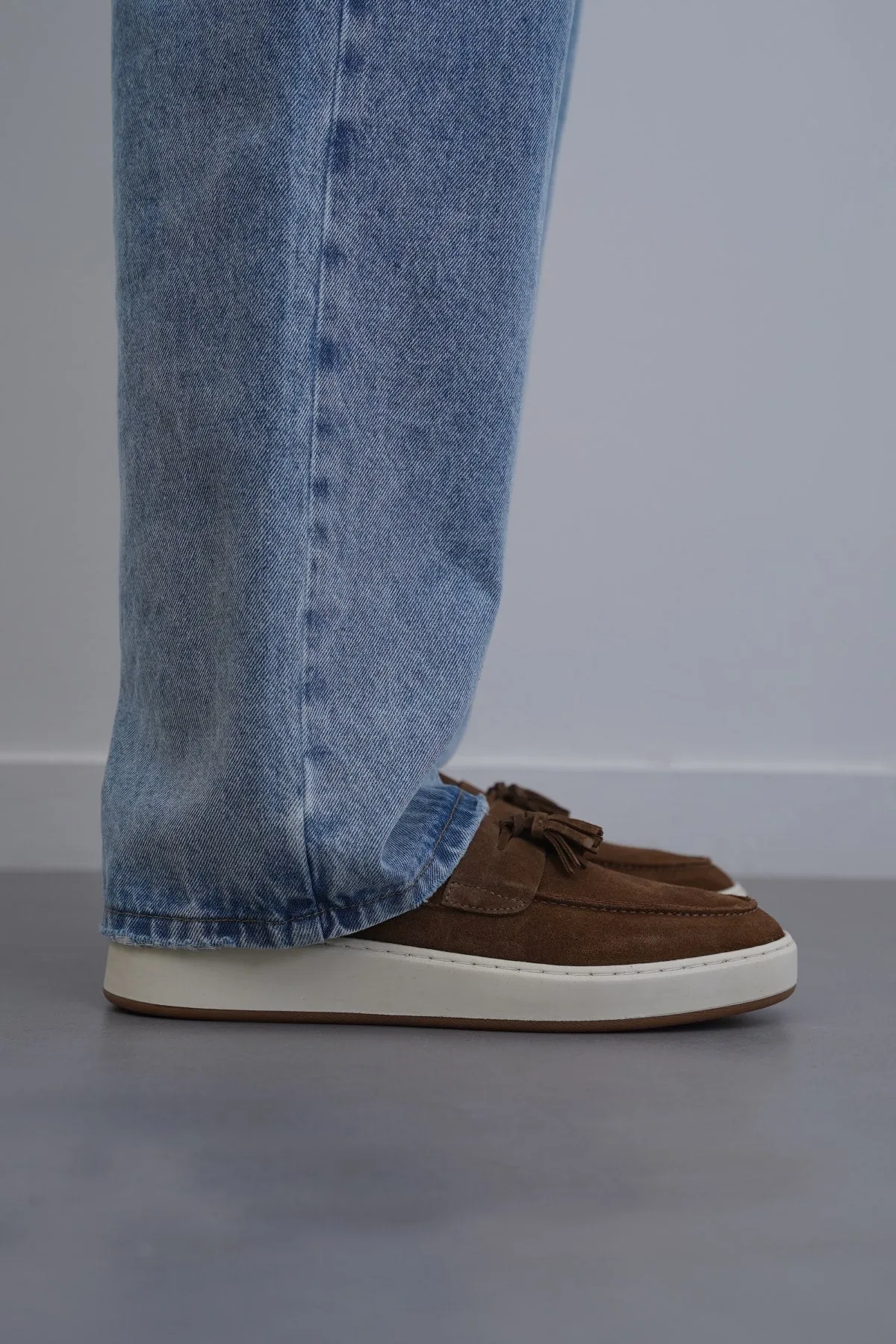 SUEDE LEATHER TASSEL LOAFERS Anti Fatigue Insole