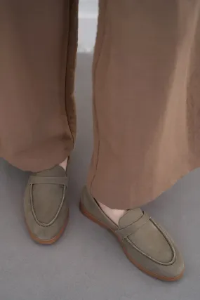 water - resistant PALM & PEBBLE LEATHER LOAFERS