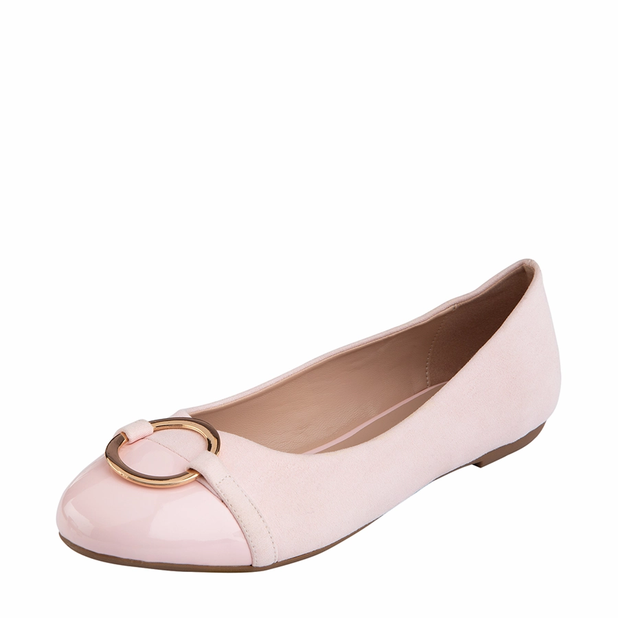 Payless Fioni Women's Leo Captoe Flat Ultra Grip Outsole Texture Model