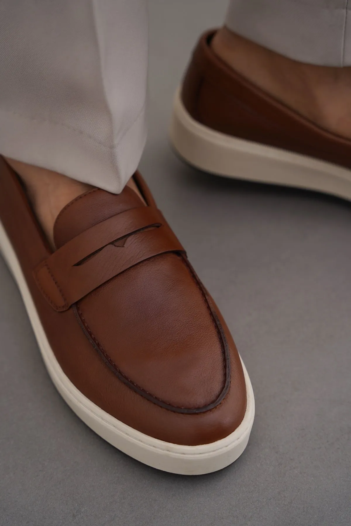 PENNY LEATHER LOAFERS representative