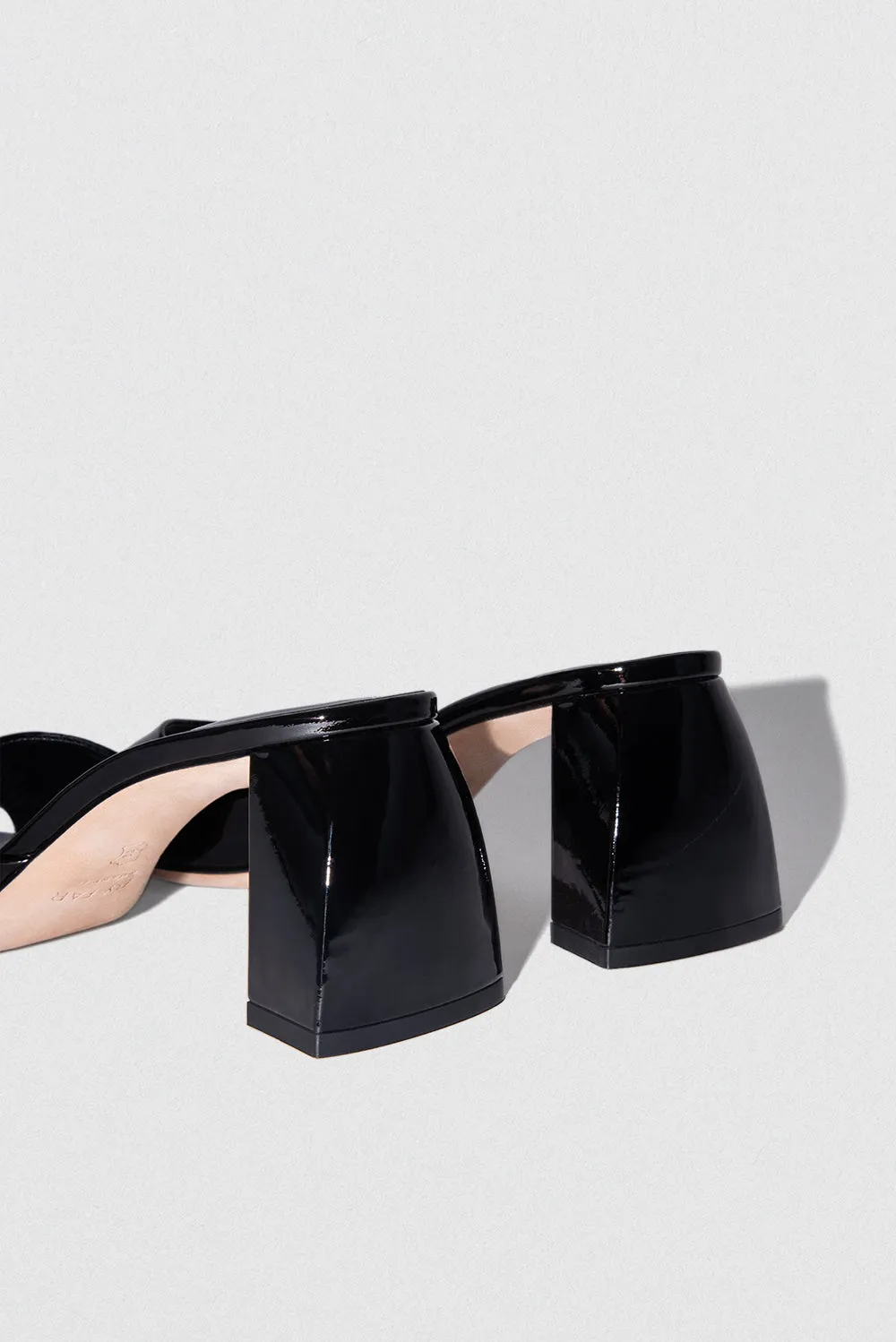 Mid-top Multi Density Foam Romy Black Patent Leather