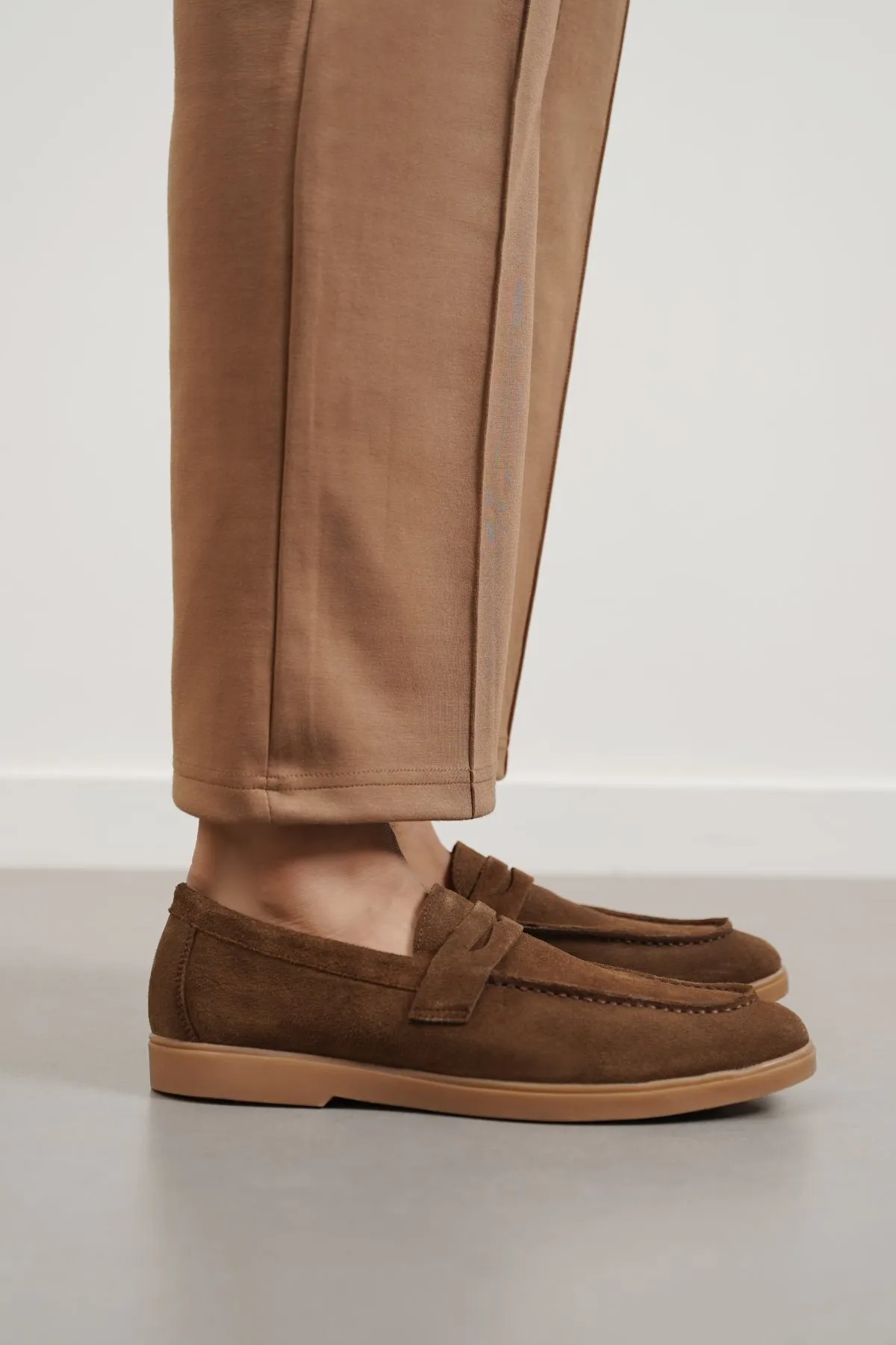 least casual SUEDE LEATHER LOAFERS