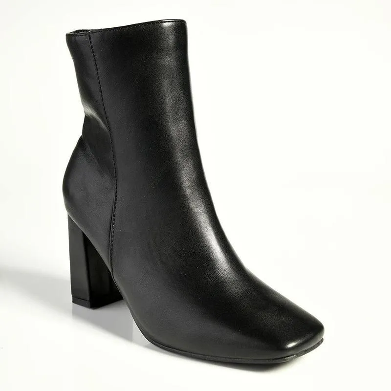 Everyday Comfort Madison Joy Block Heel Ankle Boot - Black