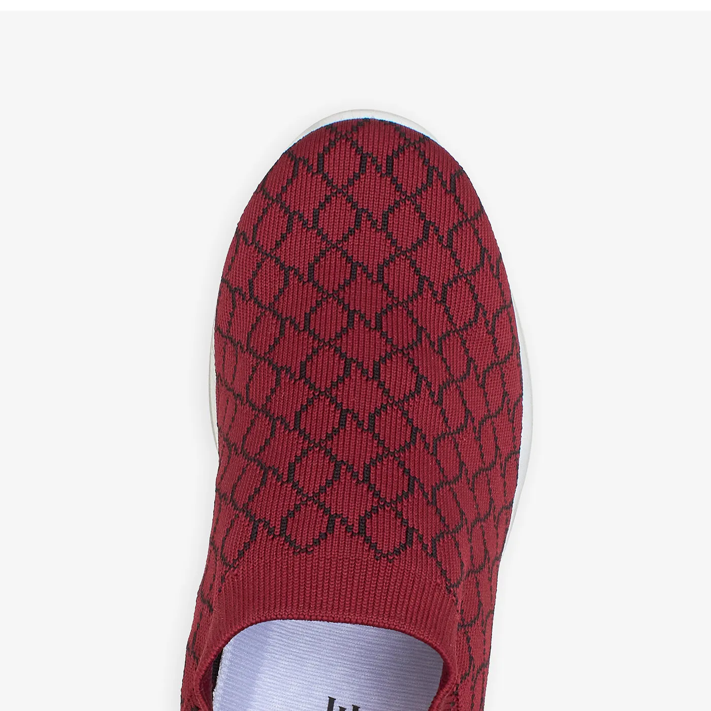 Shock   Absorbing Clean Style Women's Slip-On Sneakers