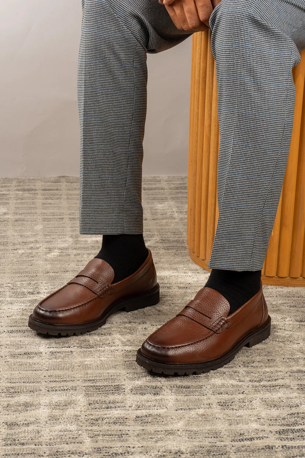 Classic Vibe Detail Shade Theo Brown