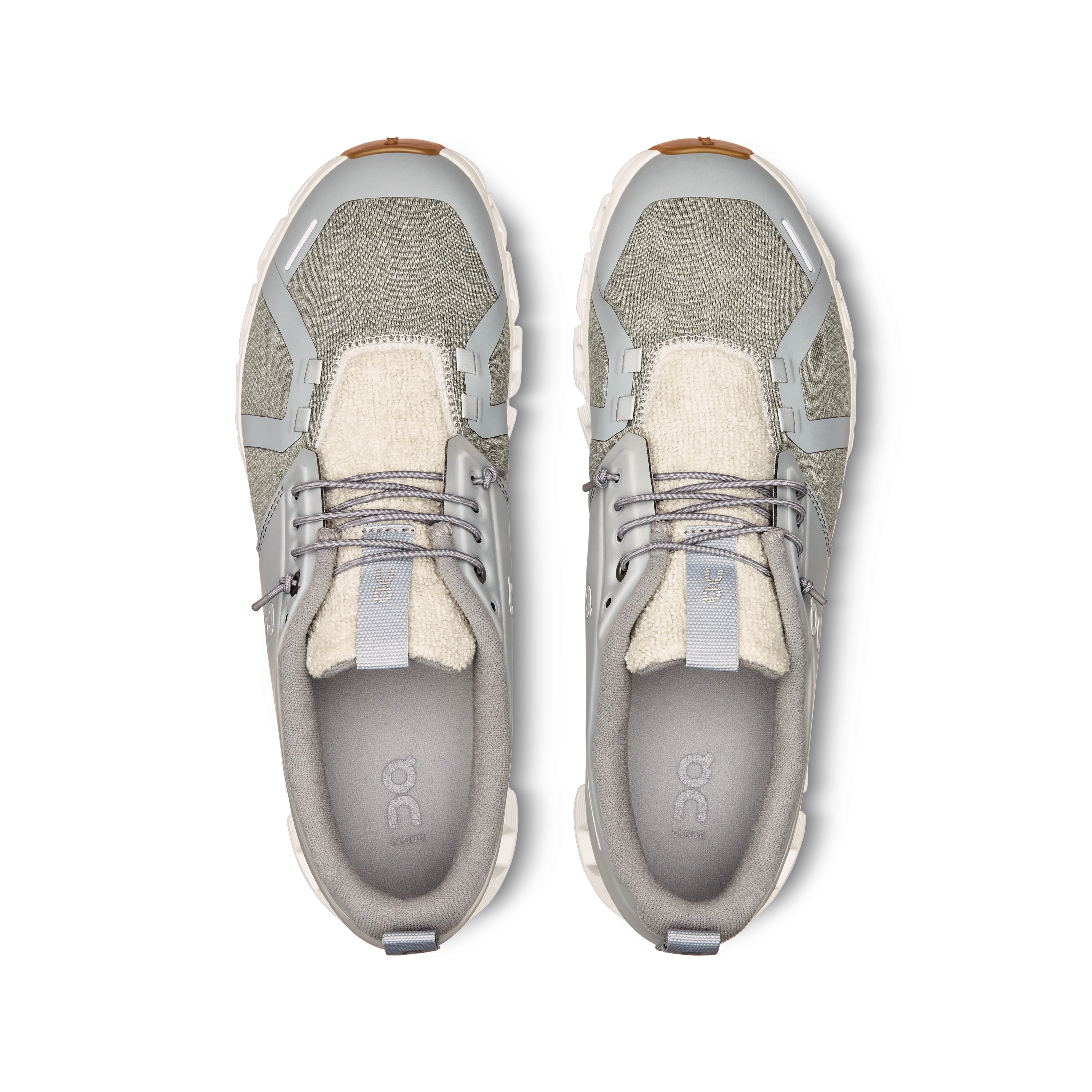 Cloud 5 Terry Ventilated Upper Slip Resistant Compound