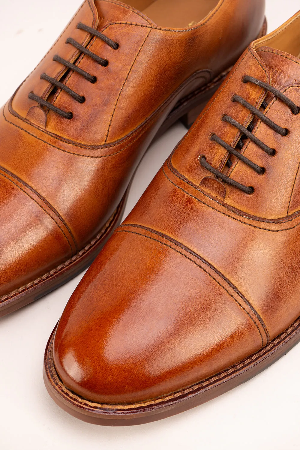 Light Balance Deep Hue Wilson Tan