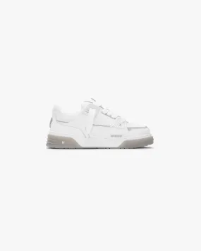 pull - tab Adjustable Closure System Studio Sneaker - White Grey