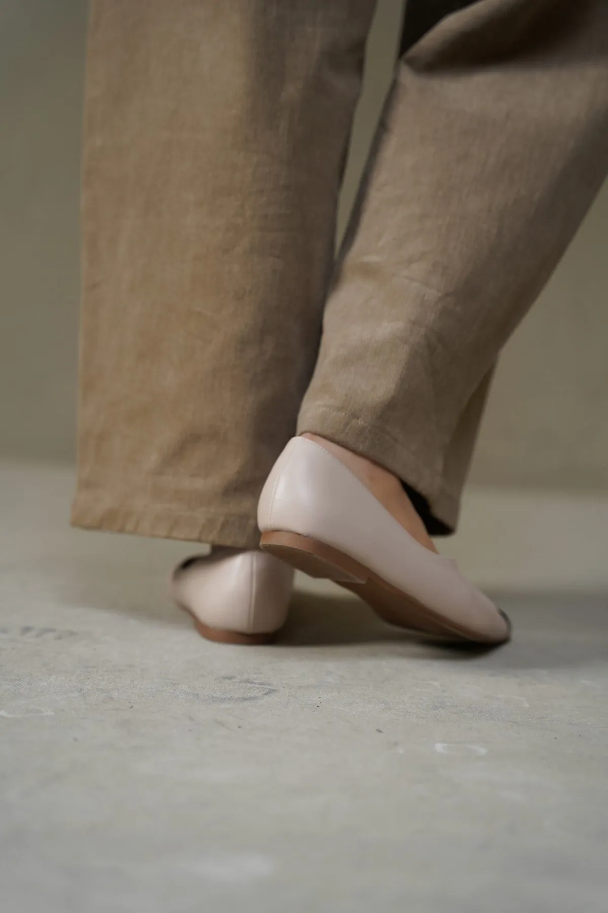 Bacteria Inhibiting Sockliner GILDED TIP FLATS