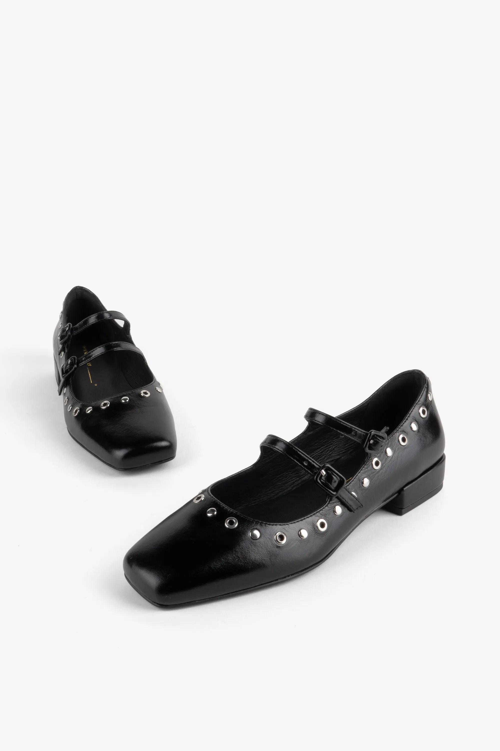 Venezuela Double Strap Mary Jane - Black tennis players' agility