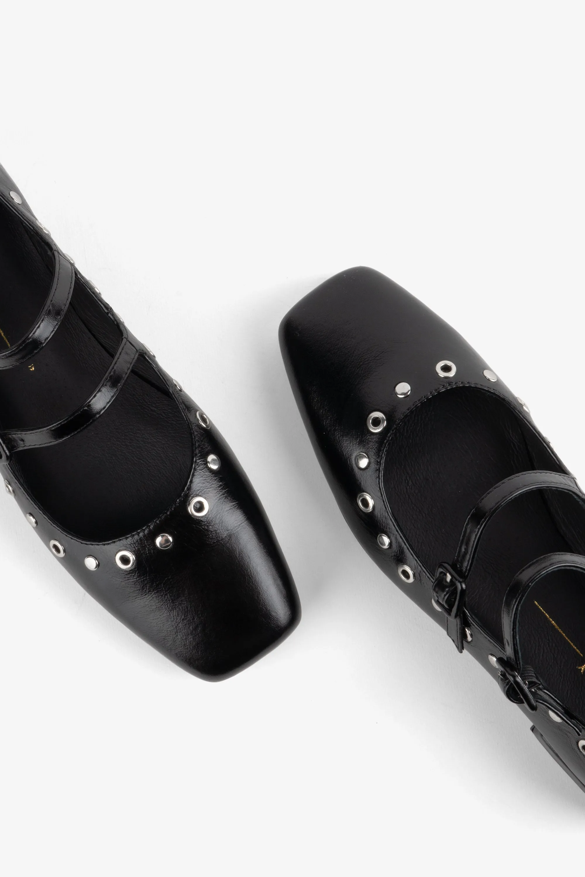 Quick Dry Fabric Technology Venezuela Double Strap Mary Jane - Black