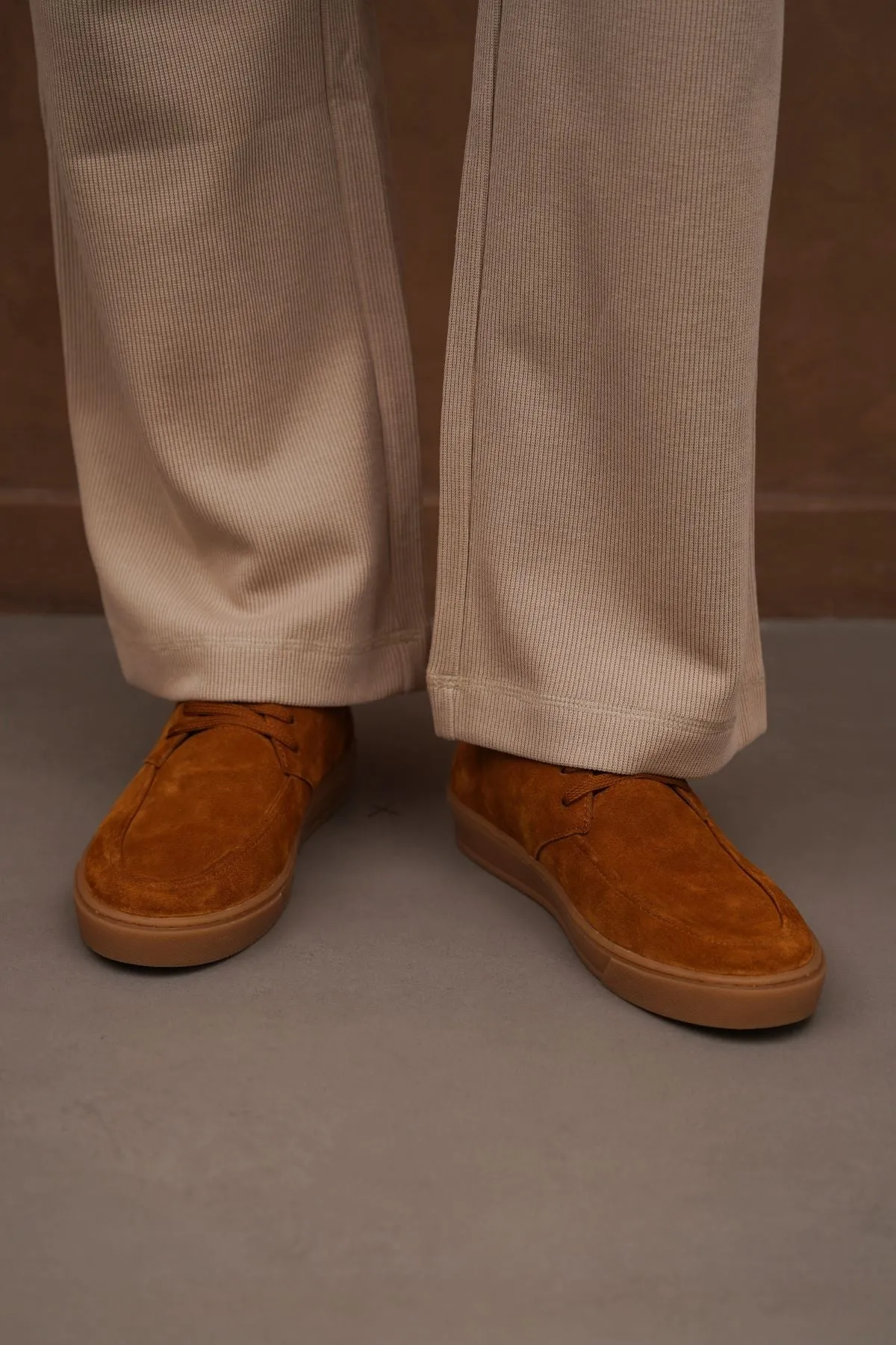 Party Shoes LOW-TOP LEATHER SNEAKERS