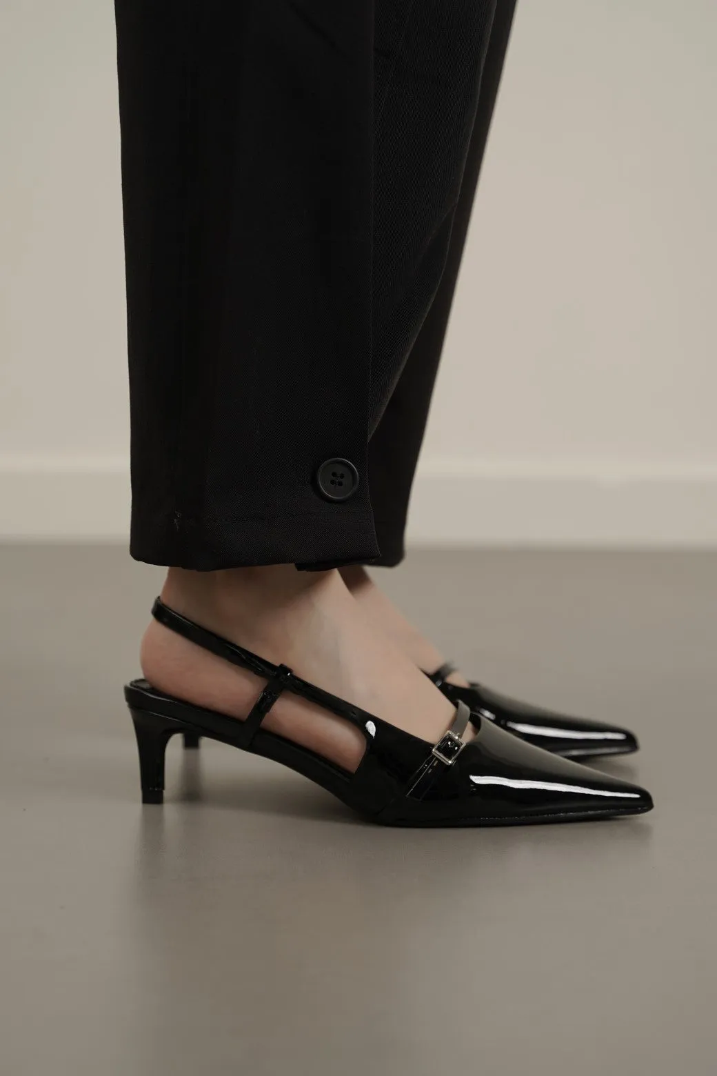 THE EVERYWHERE KITTY Sleek Ease