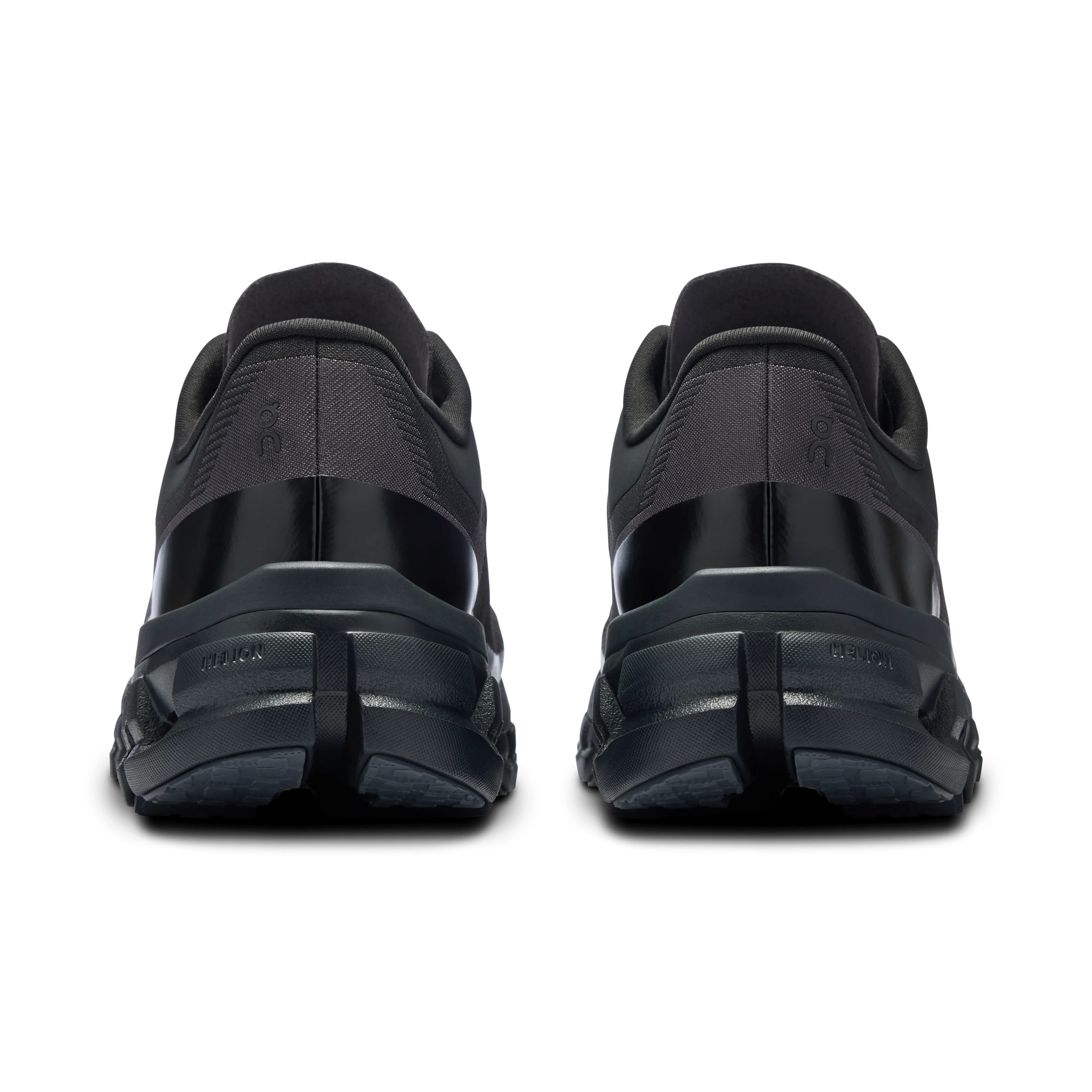 Microperforated Ventilation On Foot Cloudflow 4 IKON
