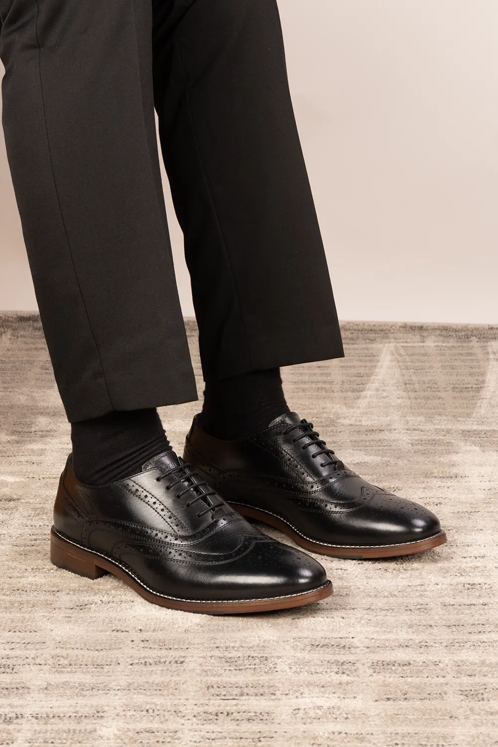 Winston Black Wide Fit Soft Leather Lining Even Shade