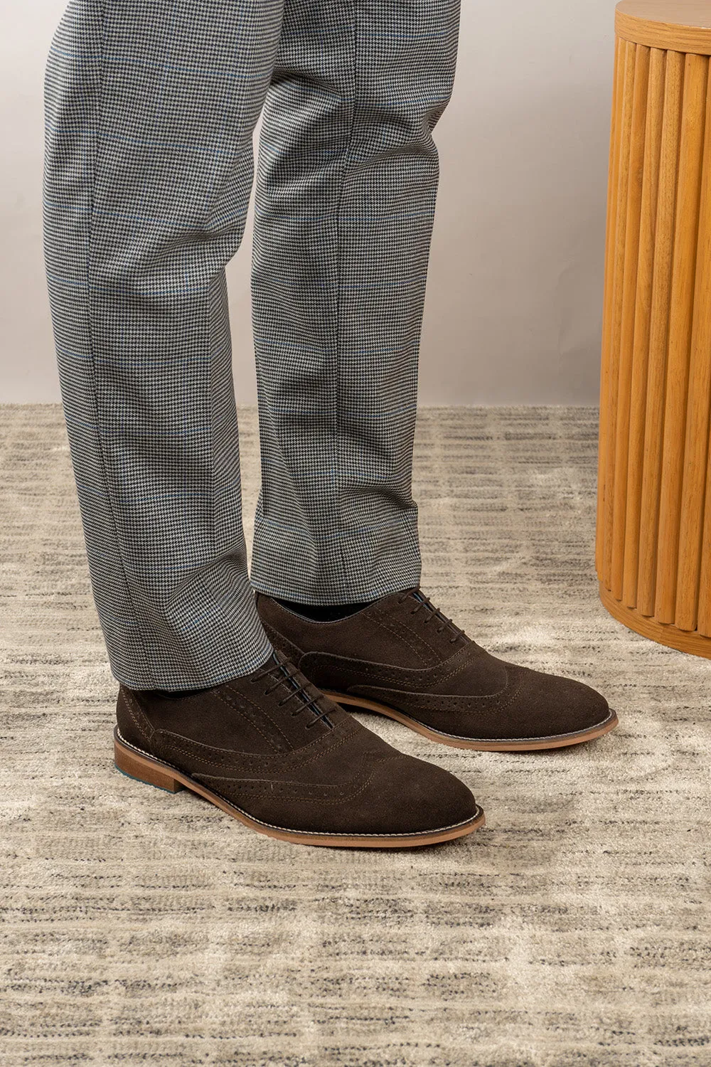 Winston Brown Suede Boss Edge Guest Ready