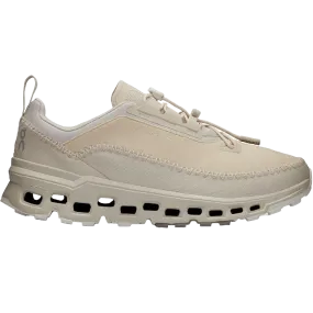 Women's Cloudaway 2 Adjustable Strap Mechanism