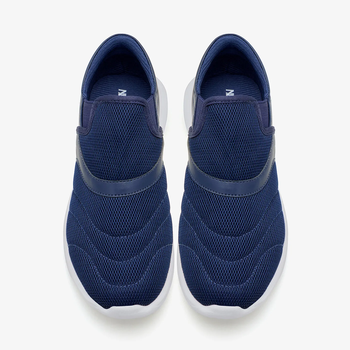 Women??s Mesh Slip-On Sneakers Sleek Build